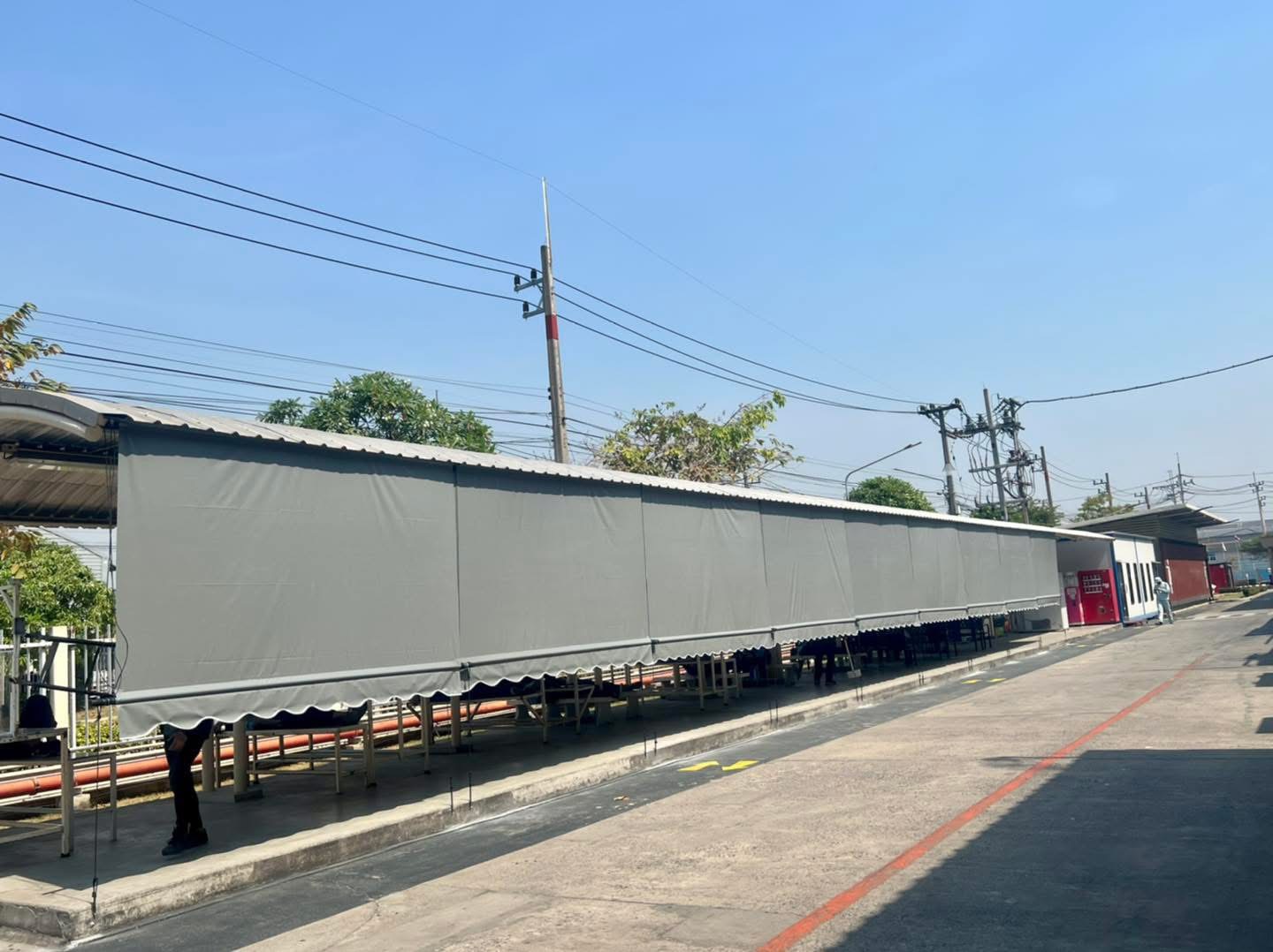 92 - https://ร้านผ้าใบราคาถูก.com | ร้าน ฐิติวัฒน์ จำหน่ายผ้าใบและรับติดตั้งผ้าใบชักรอก ผ้าใบชุดมือหมุนแขนยื่น เต็นท์ผ้าใบทุกชนิด ราคาถูก ติดตั้งฟรี!!